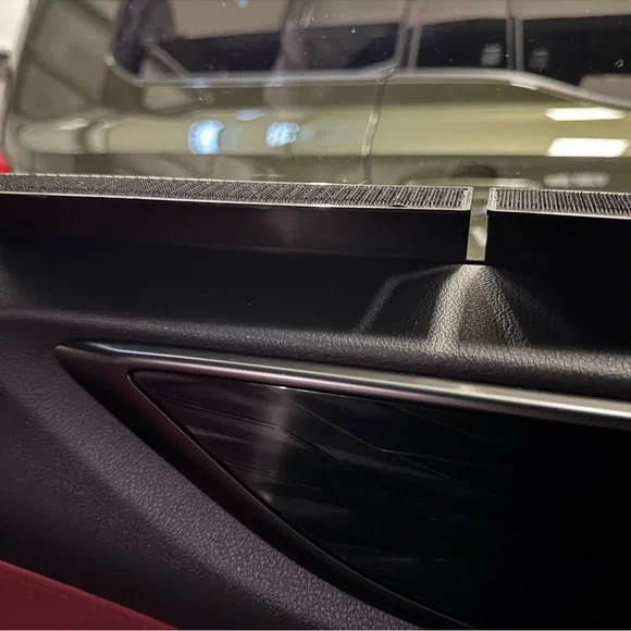 Car Door Protection from Dog Nails, Fits Most NOT all vehicles - Picture 9 of 10